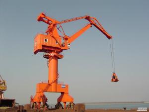 港口門(mén)座式起重機(jī)